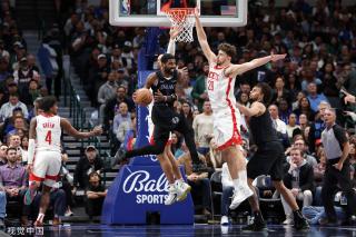 拜仁再度以 拜仁再度以